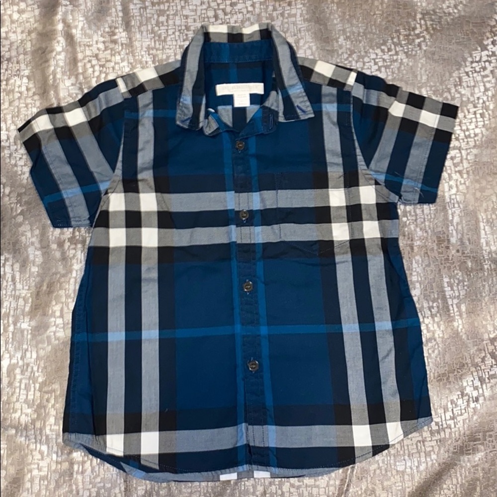 Kids Burberry shirt